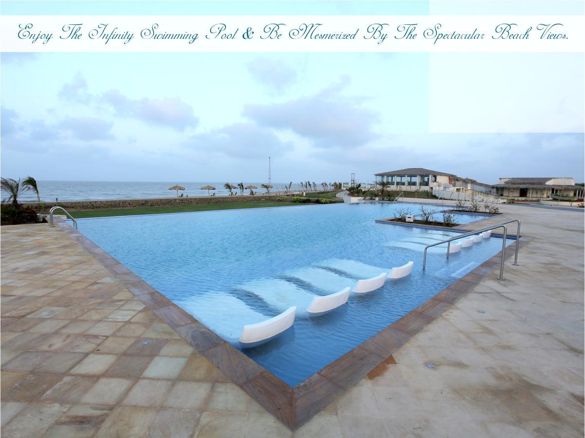 Serena Beach Resort Мандви Экстерьер фото